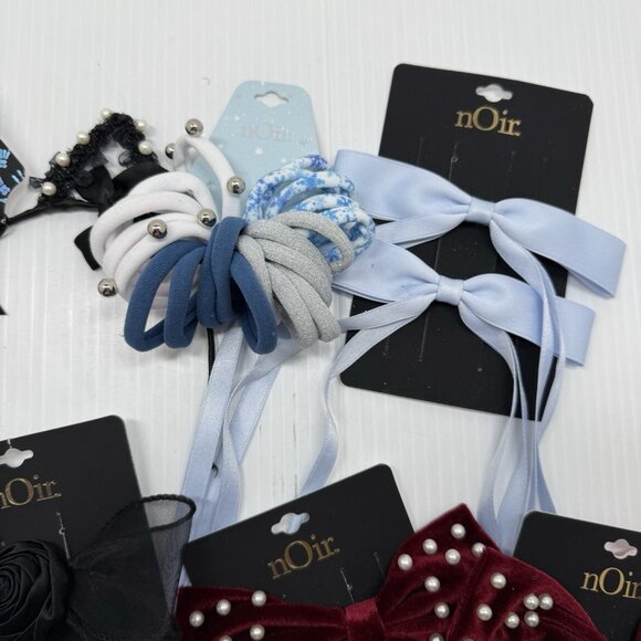 noir Hair Accessories Lot Bows Clips Scrunchies Velvet Pearl Bows Claw Clip Set - Picture 3 of 4